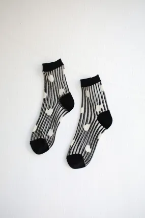 Sheer Short Crew Socks with Line Dot Design