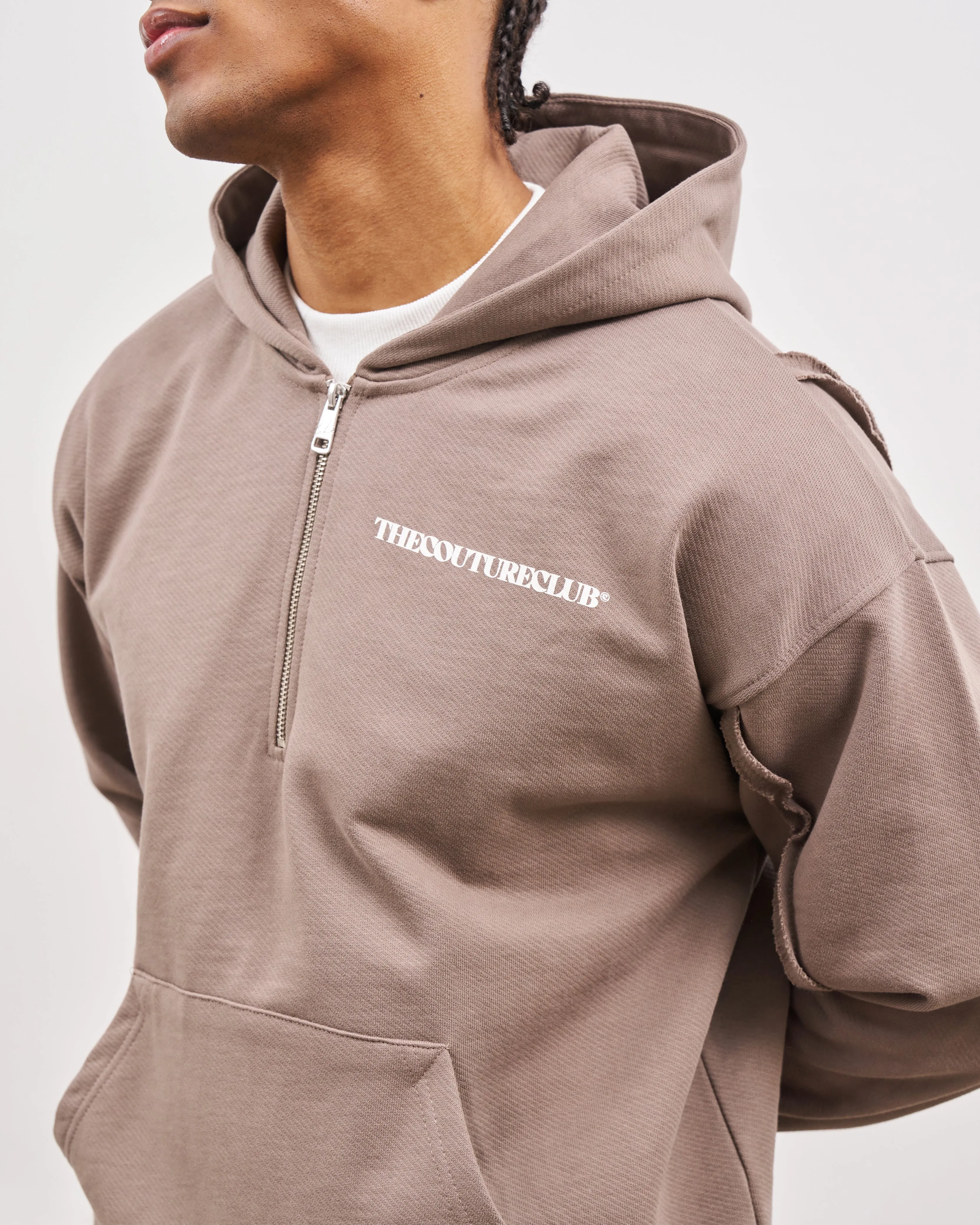 RAW SEAM QUARTER ZIP HOODIE - COFFEE